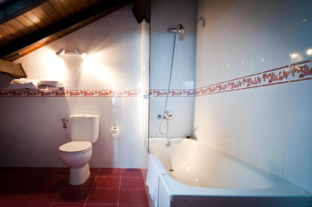 Hotel Villa Miramar Llanes Buitenkant foto